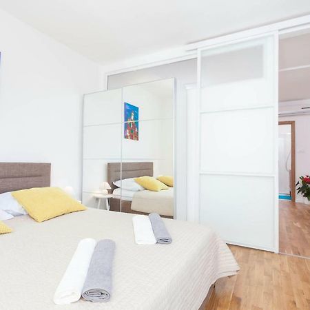 Apartment Mikula Makarska Zewnętrze zdjęcie